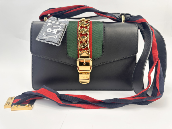 Gucci Gucci Sylvie Shoulder Bag Black Leather Medium