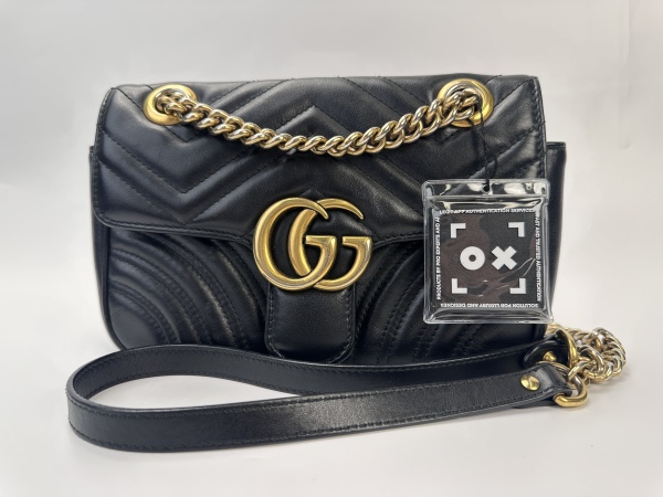 Gucci Gucci GG Marmont Matelassé Shoulder Bag Black Leather Small