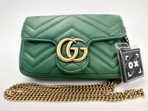 Gucci Gucci GG Marmont Matelassé Mini Bag Green Leather