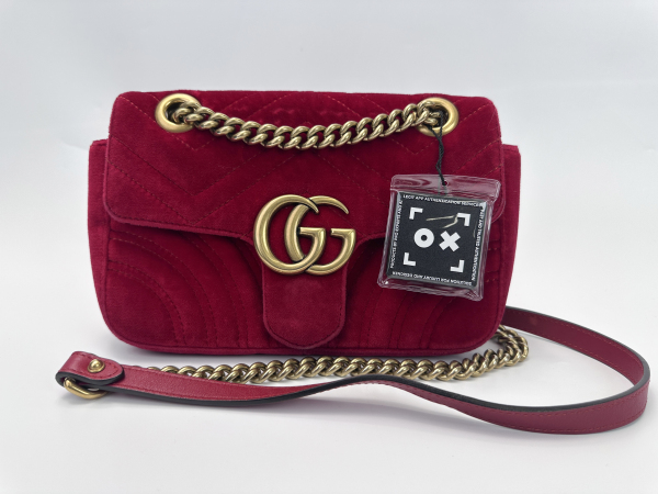 Gucci Gucci Marmont Matelassé Velvet Shoulder Bag Red Small