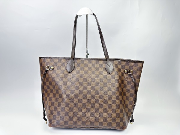 Louis Vuitton Louis Vuitton Damier Ebene Neverfull PM