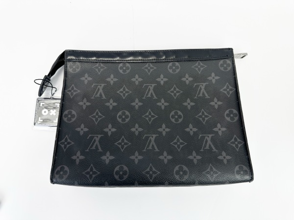 Louis Vuitton Louis Vuitton Pochette Voyage Monogram Eclipse MM Black/Grey